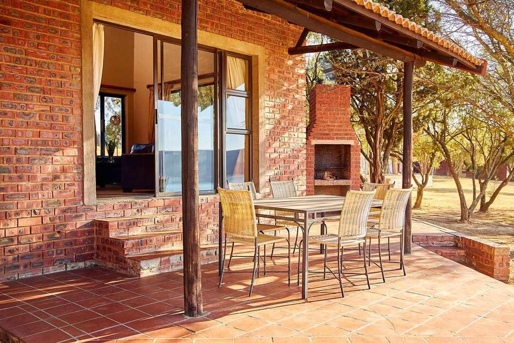 First Group Qwantani Hotel Harrismith Kamer foto