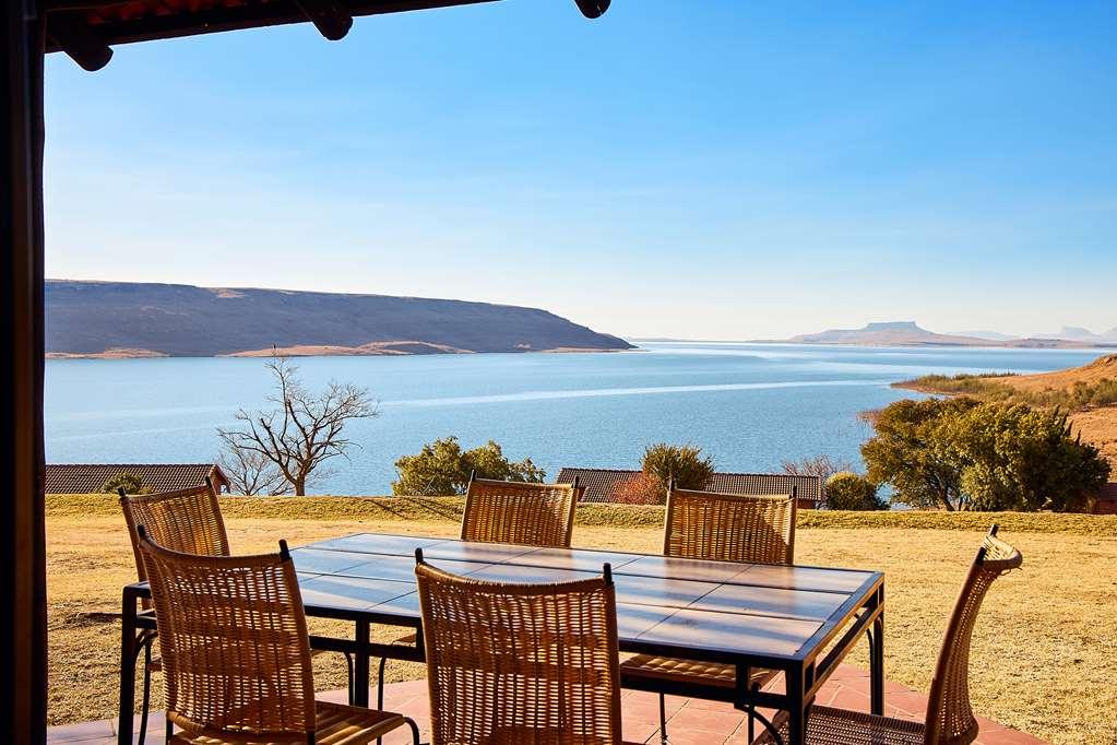 First Group Qwantani Hotel Harrismith Kamer foto